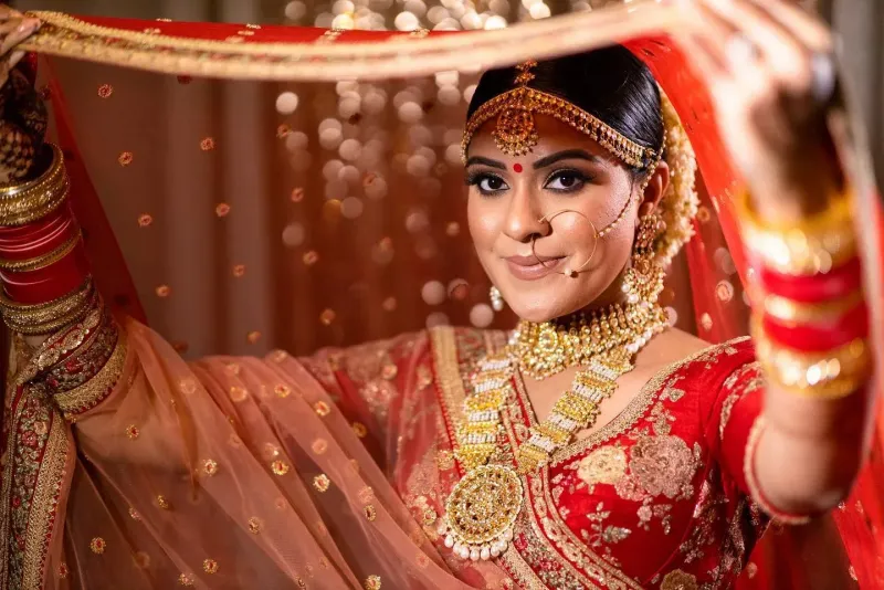 Bridal photoshoot with her traditional Sikh wedding attire and Jewellery.