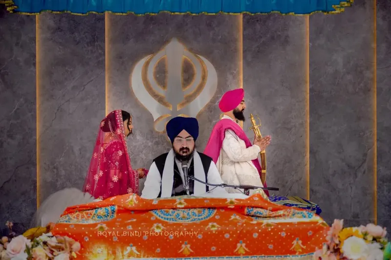 serene-anand-karaj-ceremony-of-arjun-and-ruben