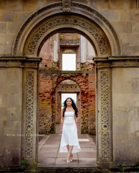 Bride\'s Pre-Wedding Photoshoot at Historic Ruins in the UK