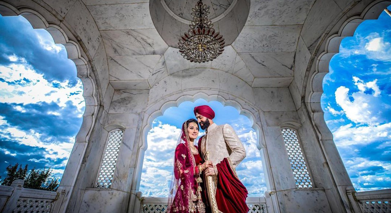 Sikh Wedding Couple Wide Angle