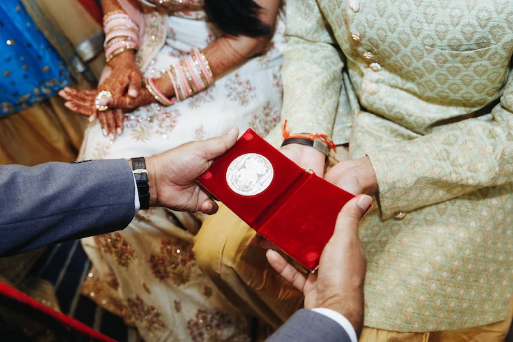 Gifts for Hindu Couple