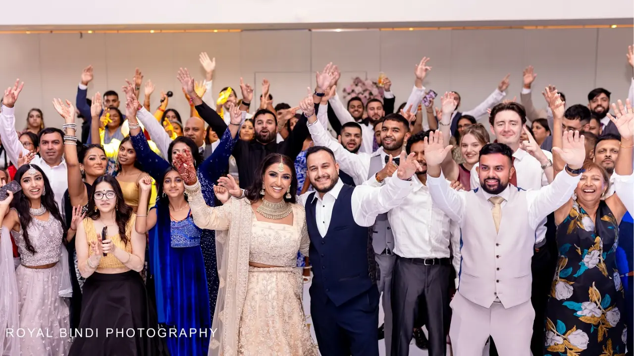 Indian Wedding Photographer Captures The Family Moments