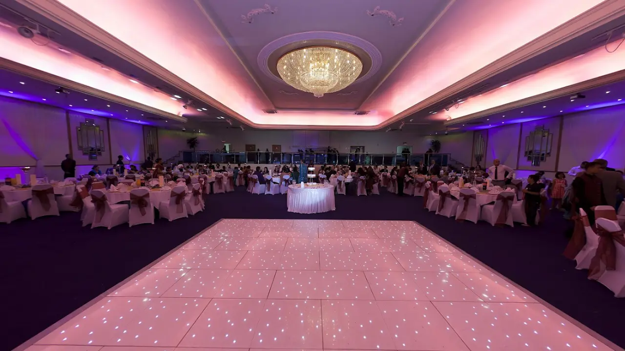 Coliseum Suite - Ilford, versatile Asian wedding venues in London.