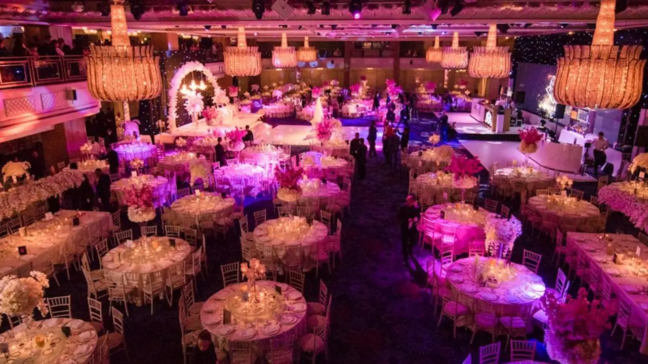 Grosvenor House, a timeless Asian wedding venue in London.