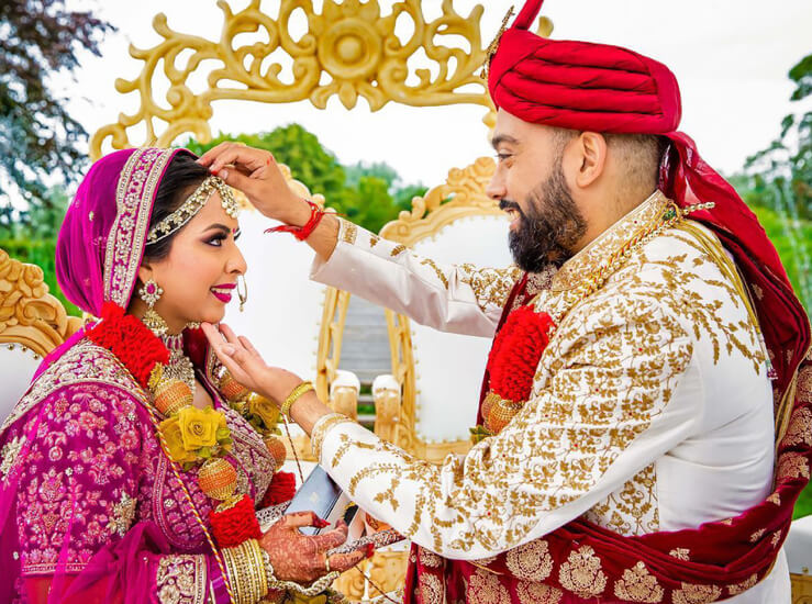 Sindoor Daan and Saptapadi Hindu Wedding Ceremony
