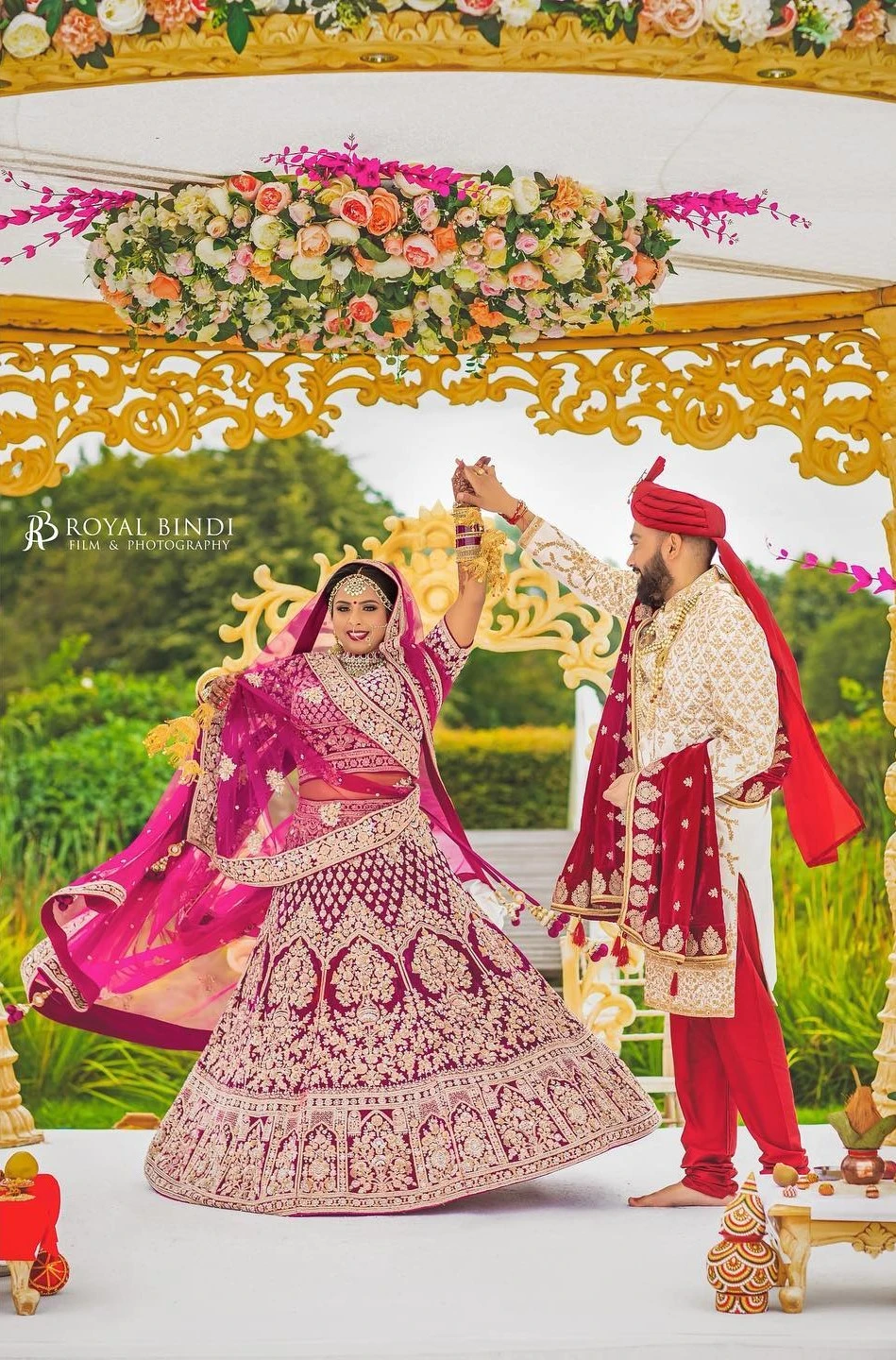Angela & Neel | Hindu Wedding Photography | Royal Bindi