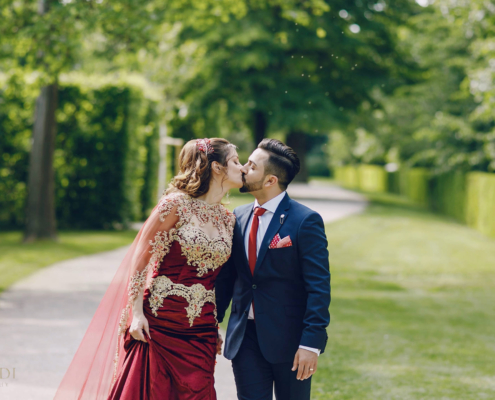 Outdoor weddings Royal Bindi